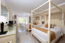 Grand Bahia Principe El Portillo Junior Suite Superior